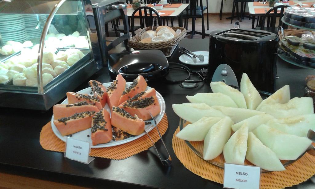 Collins Trade Hotel 포르투알레그리 외부 사진