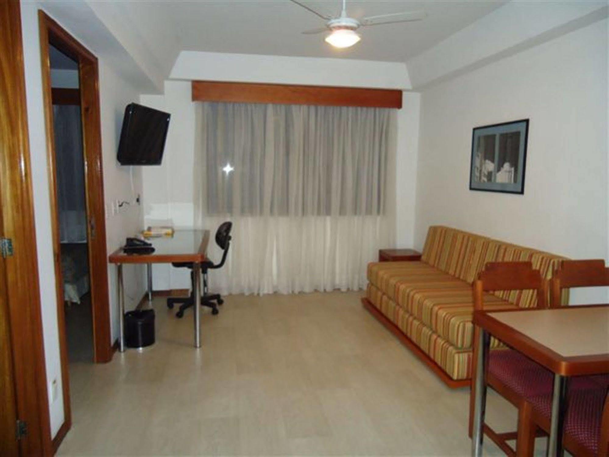 Collins Trade Hotel 포르투알레그리 외부 사진